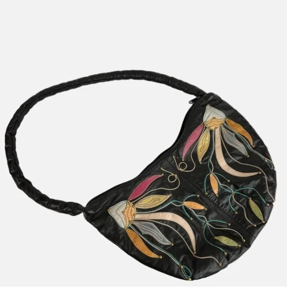 Vintage Black Hobo Bag with Floral Embroidery - Picture 15 of 16